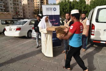 *زكاة العثمان: 30 ألف وجبة إفطار داخل الكويت منذ بداية شهر رمضان*